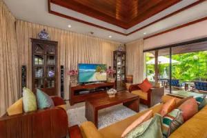 Villa Togian by TropicLook, Kathu