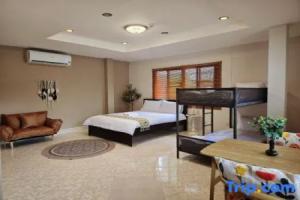 Relax Inn DMK, Lak Si