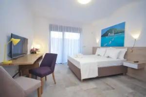 Corso Levante Luxury Suites, Petrovac