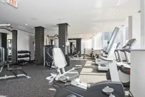 Icon II by Galaxy Suites, Toronto