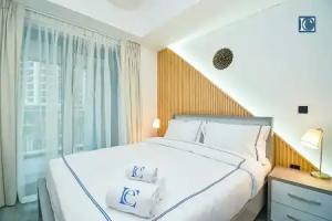 Elegant 3BR Apt. 4 Balconies in 29 Blvd Apartments, Dubai
