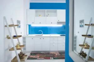 Central Seaview Apartment 2BR in Vlor, Vlore