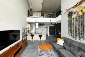 Next to the metro station 13th floor Luxury Loft apartment in Nilüfer, Bursa