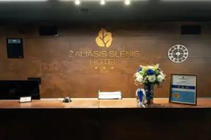Zaliasis Slenis - Self Check-in Hotel - Free Parking, Klaipeda