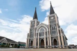Maneechan Resort & Sport Club, Chanthaburi City
