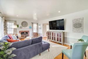 < 1 Mi to Midtown: Pet-friendly Home in! Tourist base, Reno