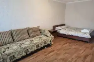 1-комн центр, Бухар-Жырау 69, Karagandy