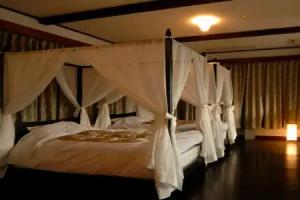 Tsukinoakari Hotel, Gero