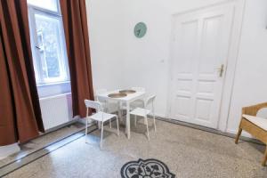 Sparkling Ernesto III Hotel, Budapest