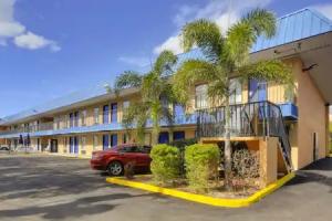 Magnuson Hotel Bradenton, Bradenton