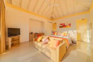 Siyam World Maldives, Manadhoo