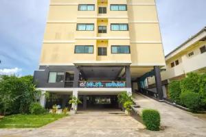 AJ Residence, Phuket Town