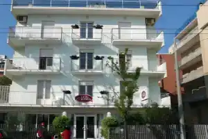 Nizza, Riccione