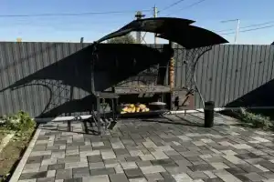 The house on Foggy, Zheleznodorozhnyy