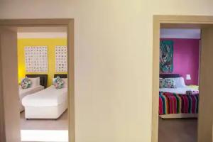 La Casa Novi Boutique & Beach Club, Torba