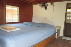 Charung Backpackers Mini-hotel, Haad Rin