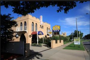 Bell Tower Motor Inn, Shepparton