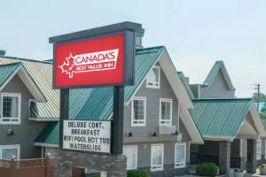 Canadas Best Value Desert Inn & Suites, Cache Creek