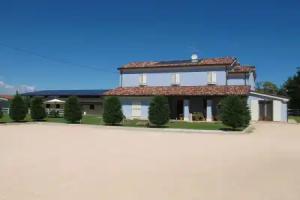 Insolent Inn, Gatteo a Mare