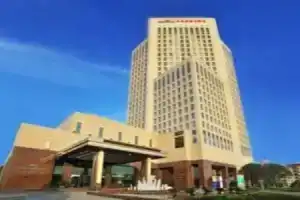 Howard Johnson Plaza Waigaoqiao Hotel, Shanghai