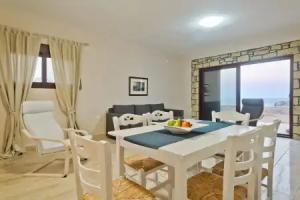 Petra Villas, Karpathos Town