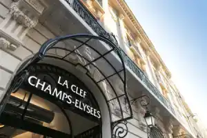 La Clef Champs-Élysées Paris by The Crest Collection, Paris