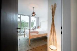 Designer 1BR Apartment with Pool & Prkg, Luxembourg