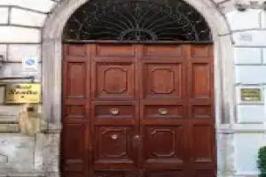 Nicolas Inn, Rome