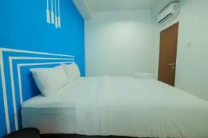 Minimalist 2BR Apartment at Springhill Terrace Residence, Jakarta