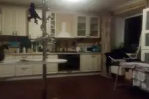 Apartamentyi Bazhenova 13, Kaliningrad