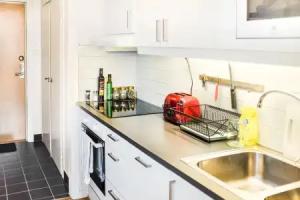 Comfortable Studio Apartment - Midsommarkransen, Stockholm