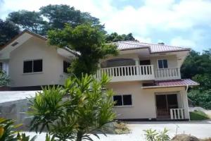 Zeph Selfcatering Apartments, Baie Lazare Mahe
