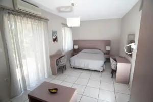 Kalydna Island Hotel, Panormos