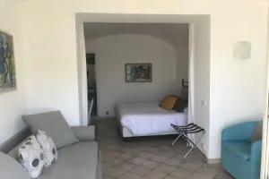 Hotel La Reginella, Capri Village