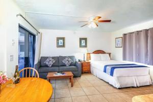 Emerald Seas Deerfield Beach Club Apartments, Boca Raton