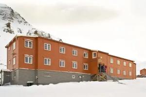 Gjestehuset 102, Longyearbyen
