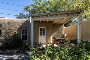 Fiddler's Retreat by Kokopelli Property Management Apartments, Santa Fe