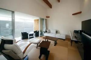 Four Seasons Yuzawa Quattro, Yuzawa