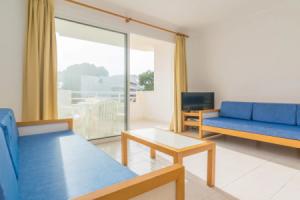 MASSANET (1A) - Cosy apartment with terrace located 250 metres from the beach Free WiFi, Canyamel