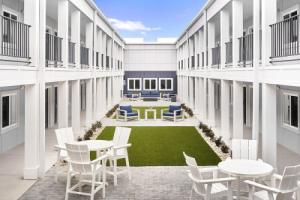 stayAPT Suites-Capitol, Tallahassee
