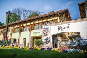 Imola Udvarhaz Hotel, Eger