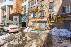 Apartments on Komsomolsky Avenue, Moscow