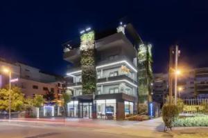 Moncafe Boutique Hotel  SPA, Tirana