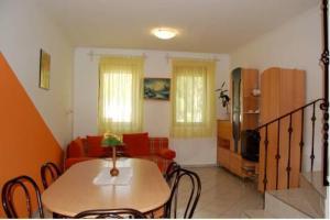 City Apartman, Gyula
