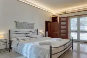 Taviano - Hotels Taviano - Hotels
