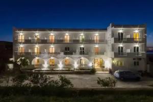 Nikolas Hotel, Parikia