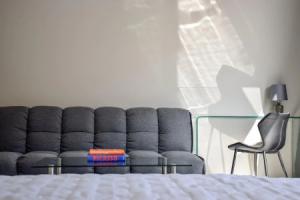 24K Athena Suites, Athens