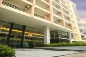 Olive Hotel & Residence Bangkok Sukhumvit 101 near True Digital Park, Bangkok