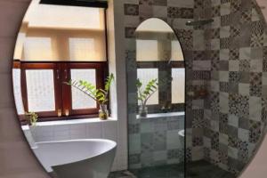 Sittisang2ndFloor บ้านสิทธิสังข์ ชั้นสอง Hotel, Kanchanaburi City
