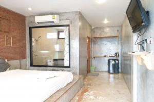 Baan Rin Ruk, Jomtien Beach